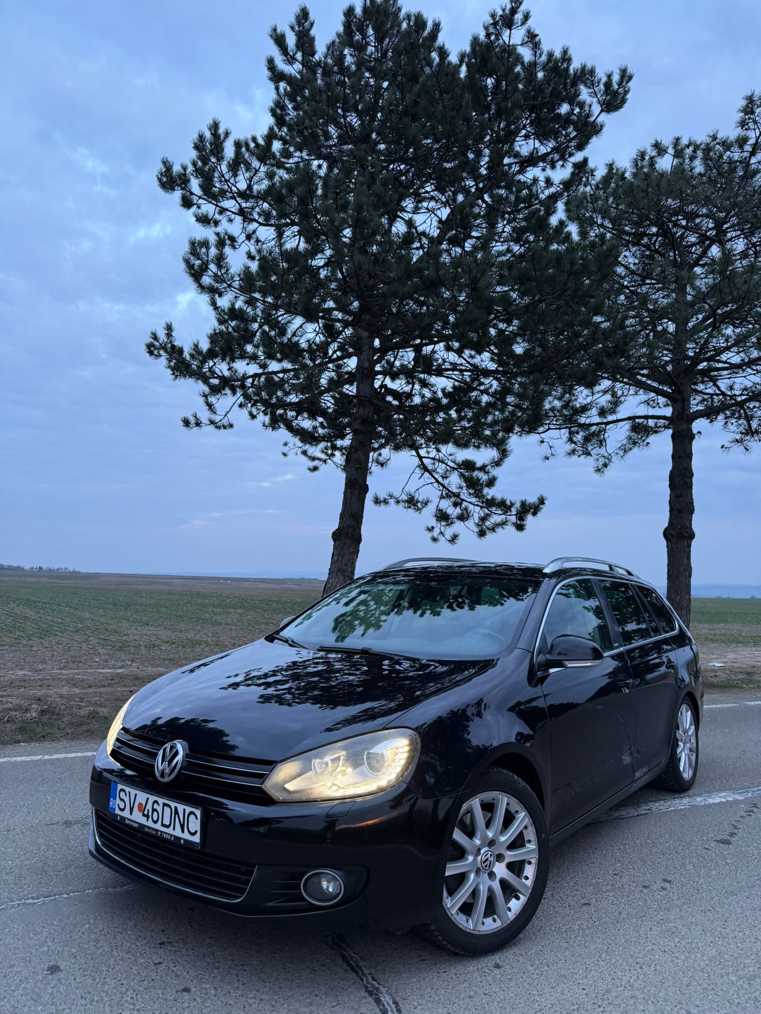 Volkswagen Golf - închiriere auto Suceava, România